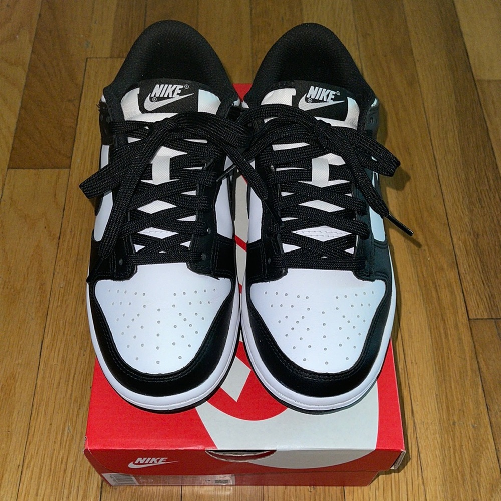 Nike Dunk Low Retro | Size: 7